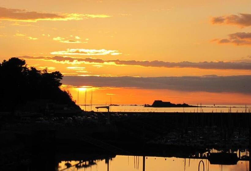 プレステージルーム、オーシャンビュー, Manoir Du Cunningham