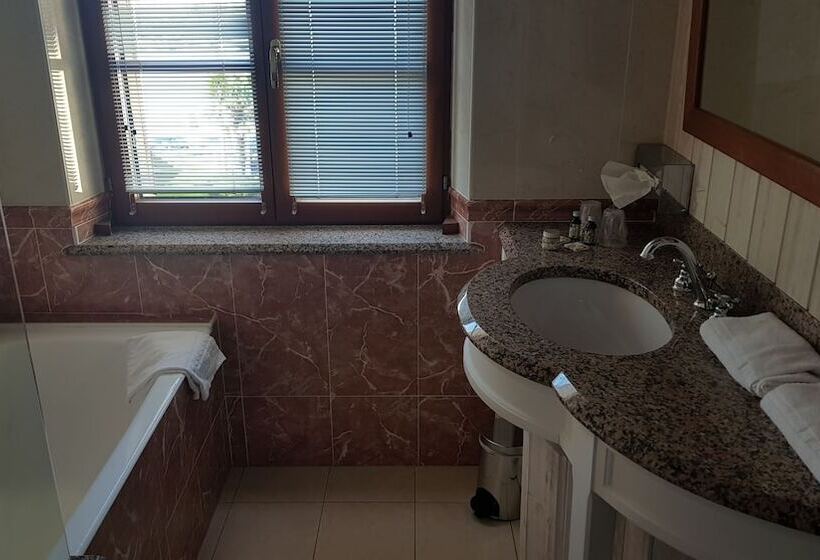 スーペリアールーム, Manoir Du Cunningham