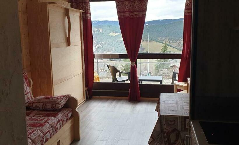 ファミリールーム, Résidence Le Galaxie