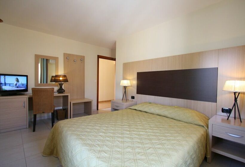 غرفة كومفورت, Serenada