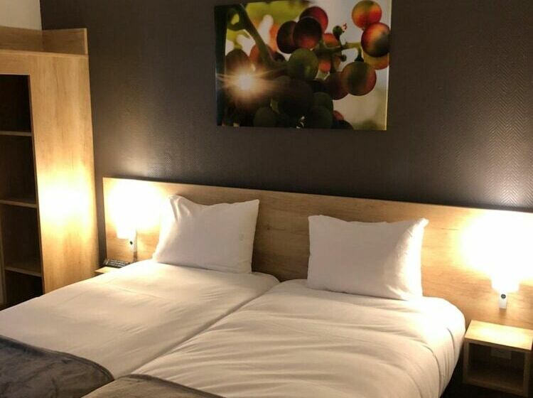 Standardzimmer, Wood Inn Bordeaux Aeroport
