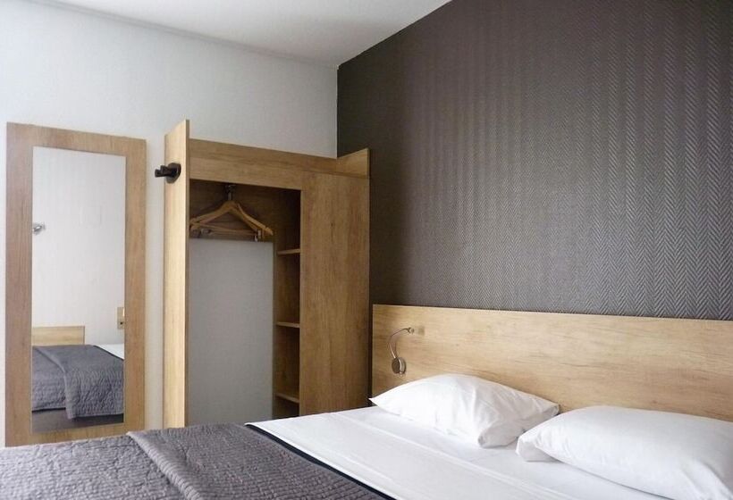 Номер Стандарт, Wood Inn Bordeaux Aeroport