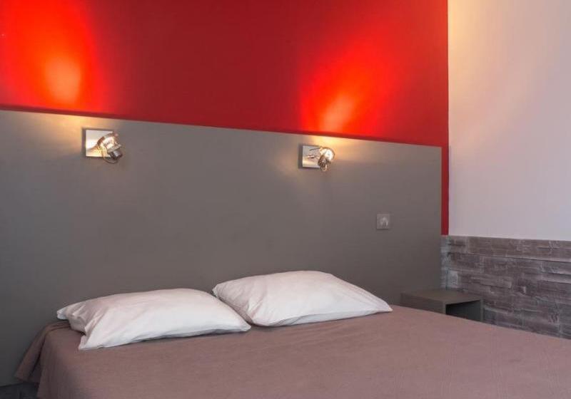 Номер Стандарт Вид на Сад, Logis Hôtel Restaurant La Vieille Ferme, Mâcon Nord