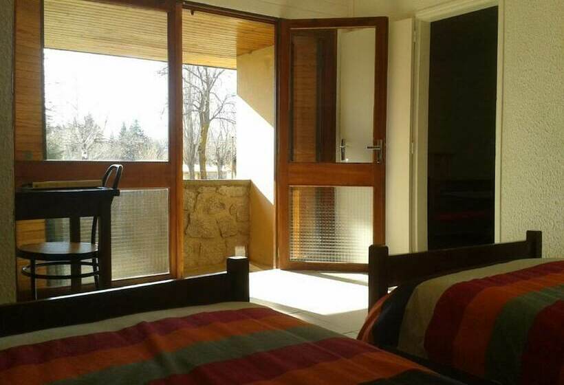 חדר משפחתי, Village Club Yravals