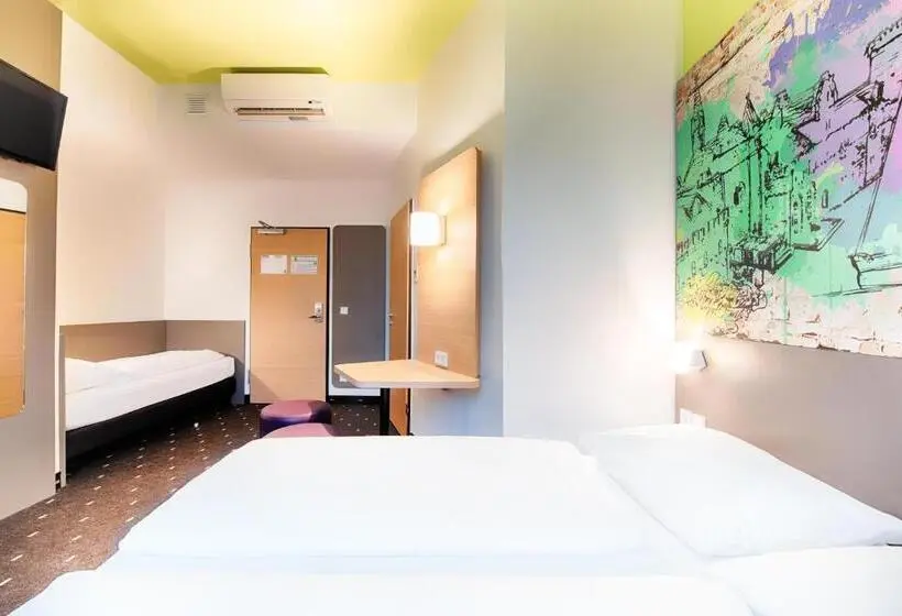 Standard Kolmen Hengen Huone, B&b Hotel Kassel City