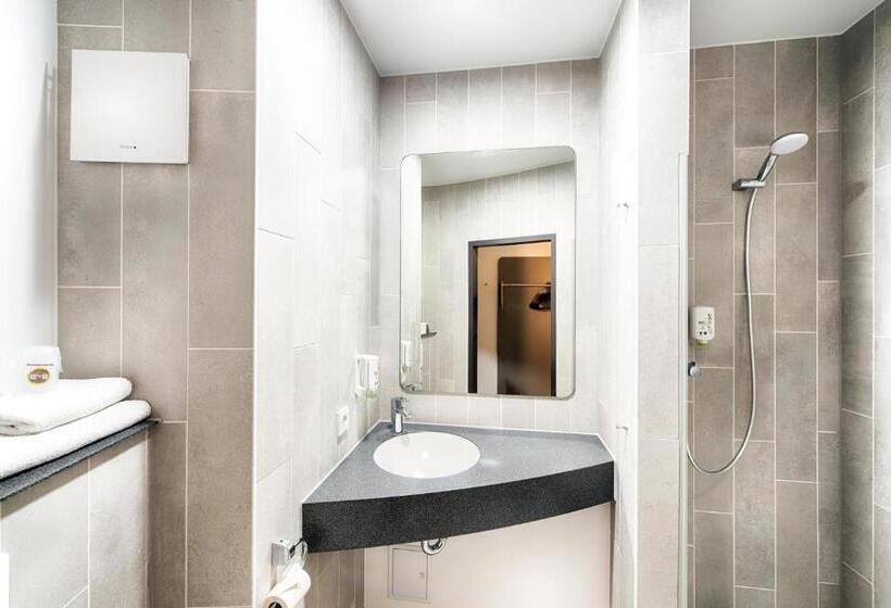 Семейный Номер, B&b Hotel Kassel City