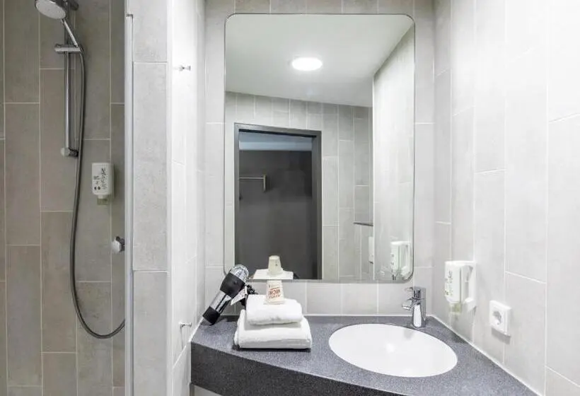 ファミリールーム, B&b Hotel Lübeck Hbf