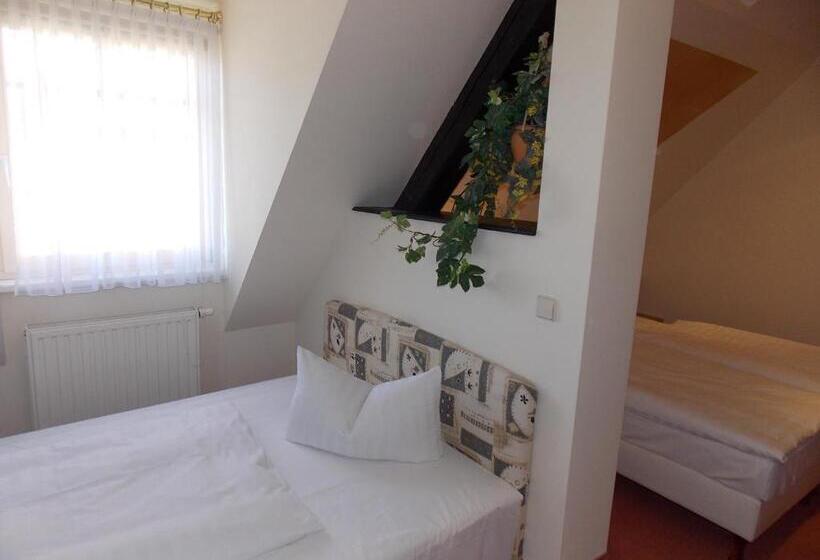 Семейный Номер, Gasthof Und Landhotel Zur Ausspanne