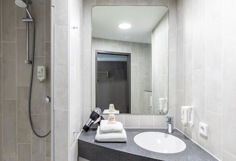 חדר סטנדרט, B&b Hotel Lübeck