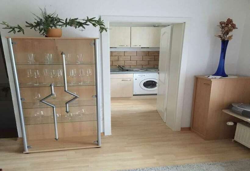 Апартаменты 2 Спальни, Carlsruh
