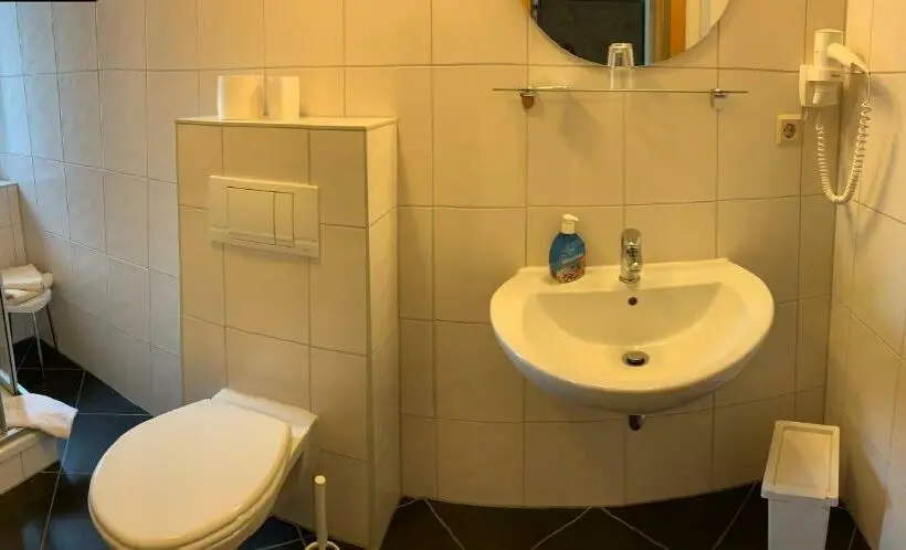 Standard Yhden Hengen Huone, Dachsbaude & Kammbaude