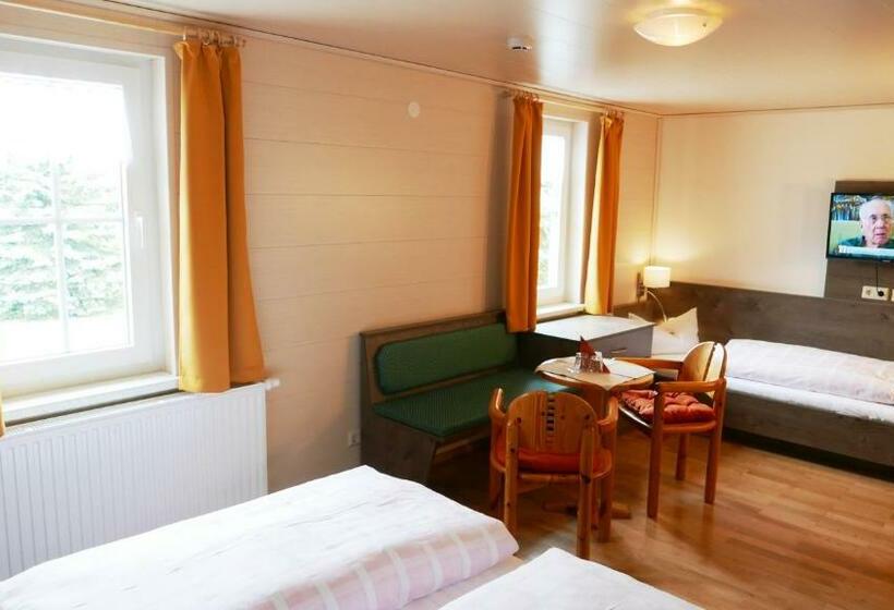 غرفة قياسية ثلاثية, Dachsbaude & Kammbaude