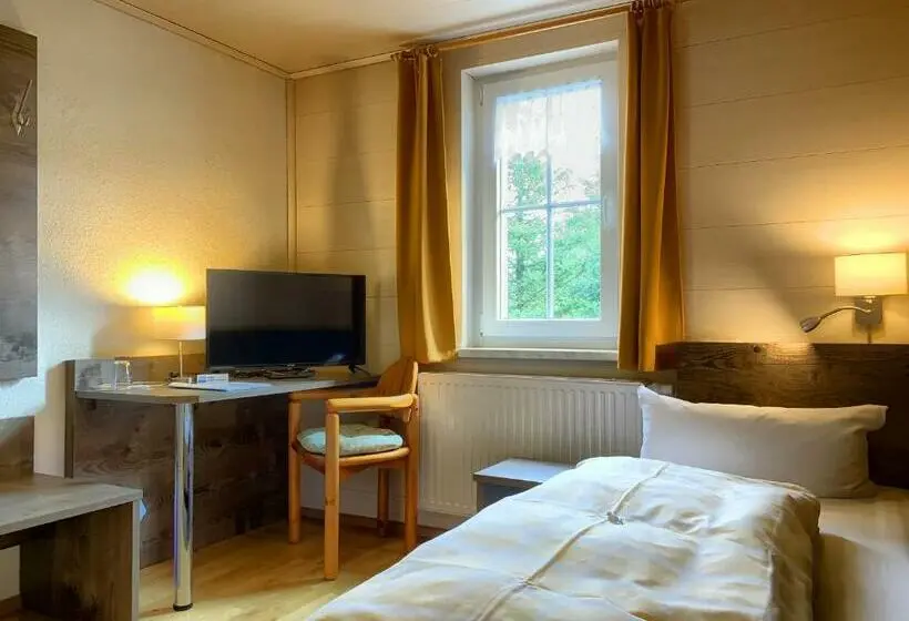Standard Yhden Hengen Huone, Dachsbaude & Kammbaude