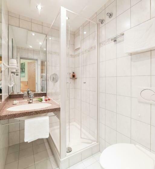 Номер Стандарт с Балконом, Garni Vier Jahreszeiten