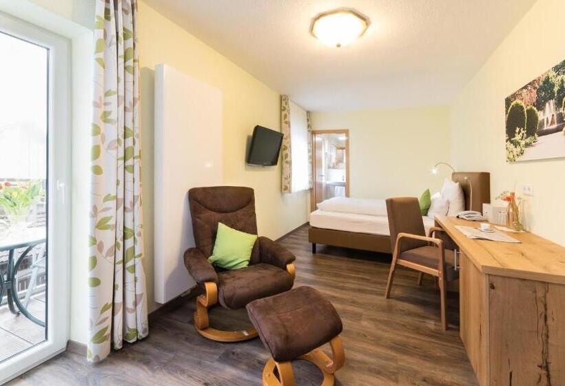 Номер Стандарт Индивидуальный, Garni Vier Jahreszeiten