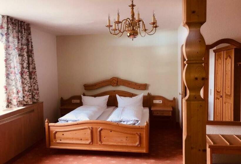 标准间, Gasthof Hirschen