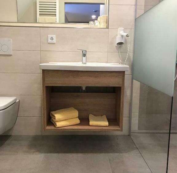 디럭스 룸, Gasthof Neue Post