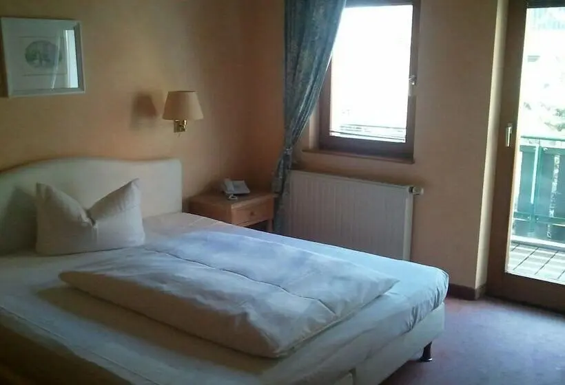 Standard Yhden Hengen Huone, Gasthof Und Landhotel Zur Ausspanne
