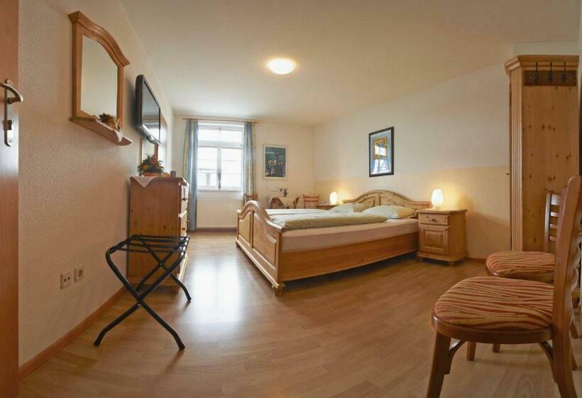 스탠다드 룸, Und Restaurant Adler