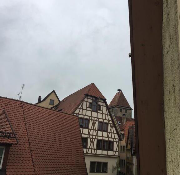 コンフォートルーム, Gästehaus Alter Keller