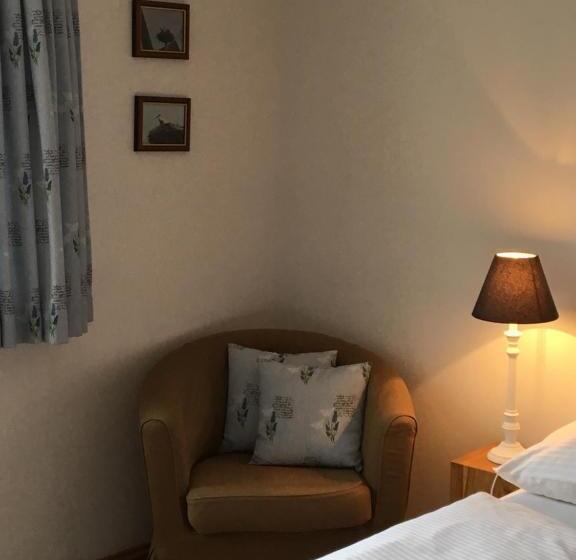 コンフォートルーム, Gästehaus Alter Keller