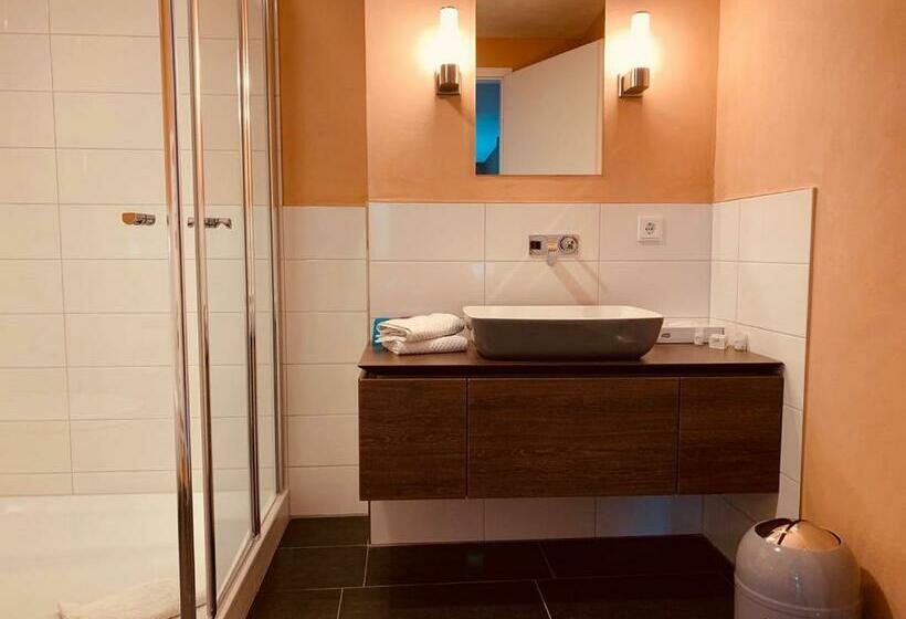 수피리어 룸, Haus Recke