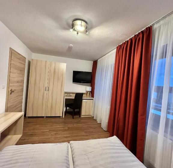 Quarto Familiar, Landgasthof Schwarzberg