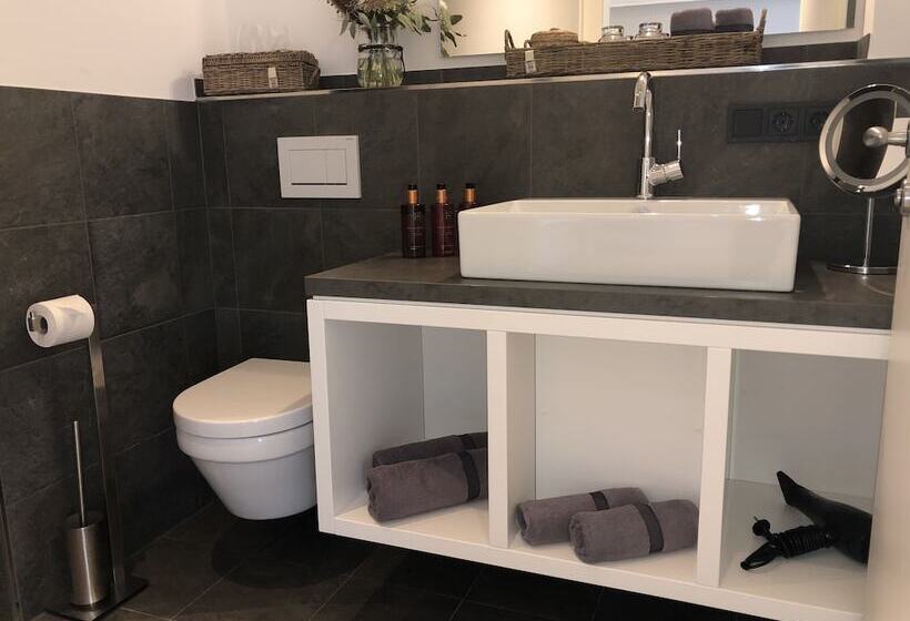 コンフォートルーム, Leegerpark