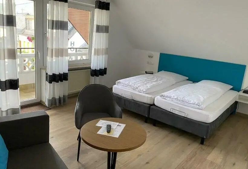 Standard-huone, Rebstock