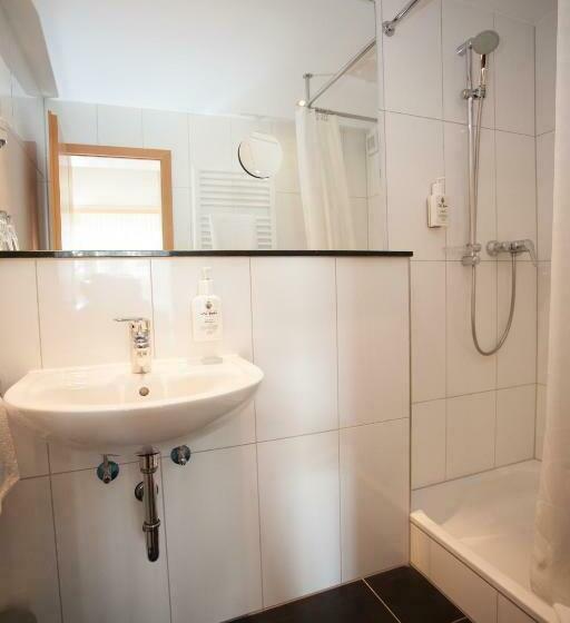 标准间, Restaurant Zur Post Lohfelden