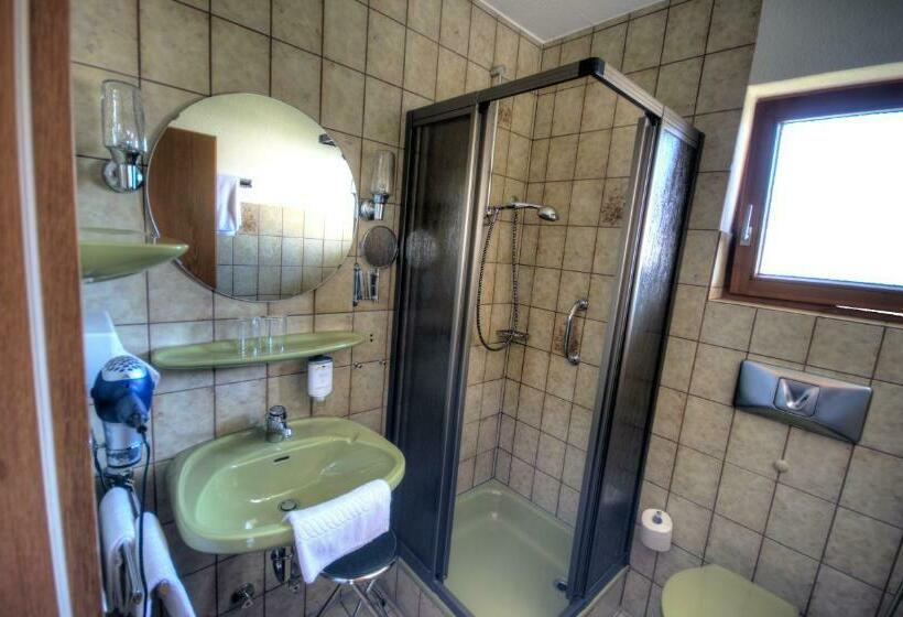 חדר סטנדרט עם מרפסת, Rita