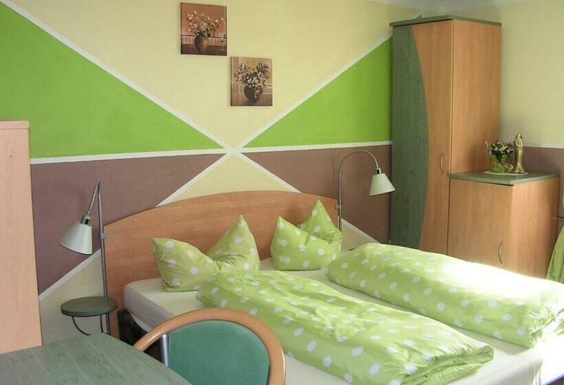 Standard-huone, Sternen