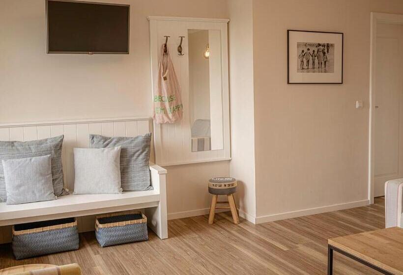 غرفة ديلوكس مطلّة علي البحر, Strandhaus Ahrenshoop