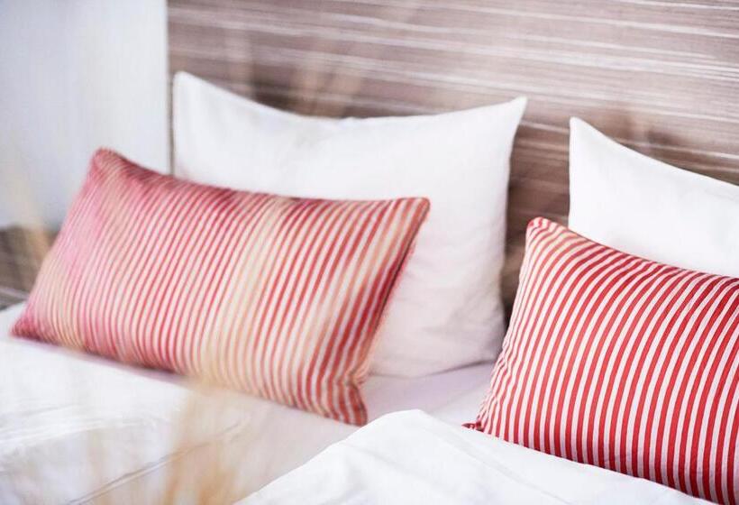 带阳台的高级房间, Strandhof