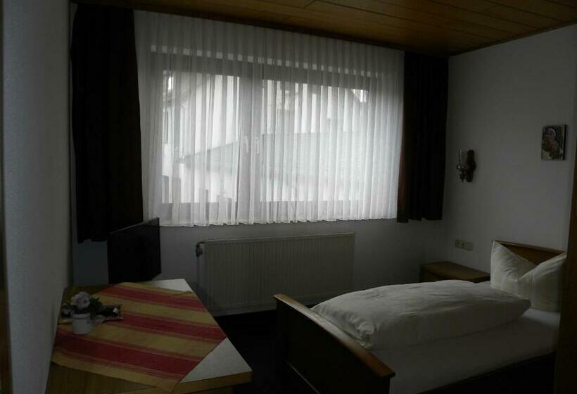 غرفة قياسية فردية, Thüringer Hof