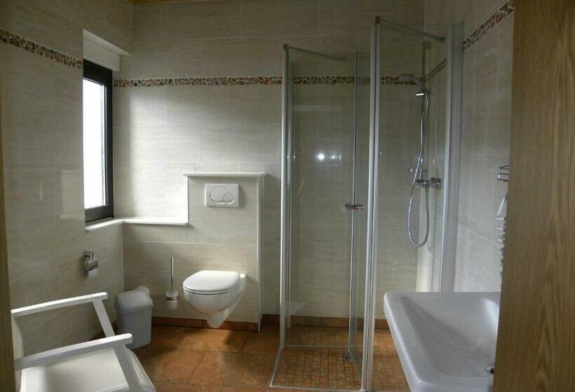 غرفة قياسية فردية, Thüringer Hof