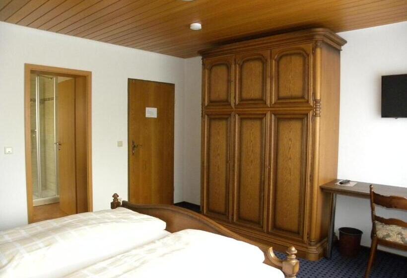 غرفة قياسية, Thüringer Hof