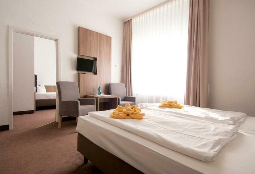 스탠다드 트리플 룸, Villa Auszeit Hotel Garni