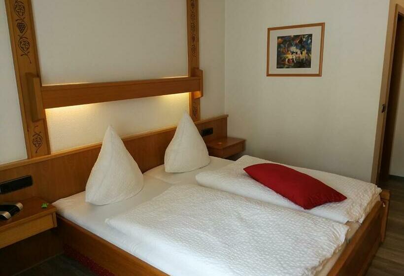 חדר קלאסי, Winzerhof Brachtendorf