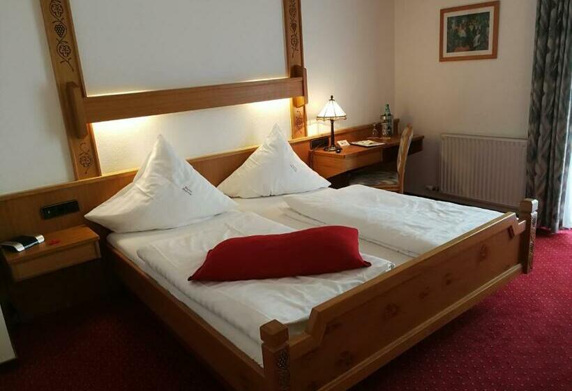 חדר קלאסי, Winzerhof Brachtendorf