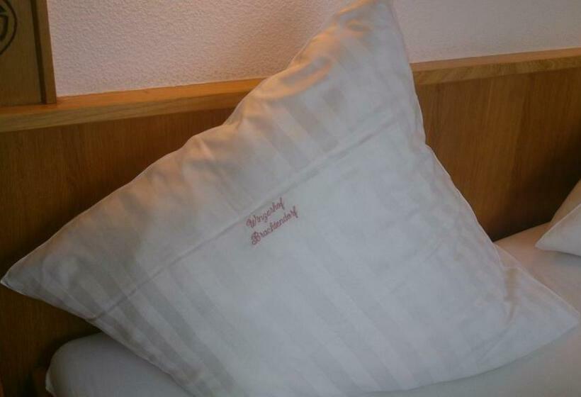 חדר קלאסי, Winzerhof Brachtendorf