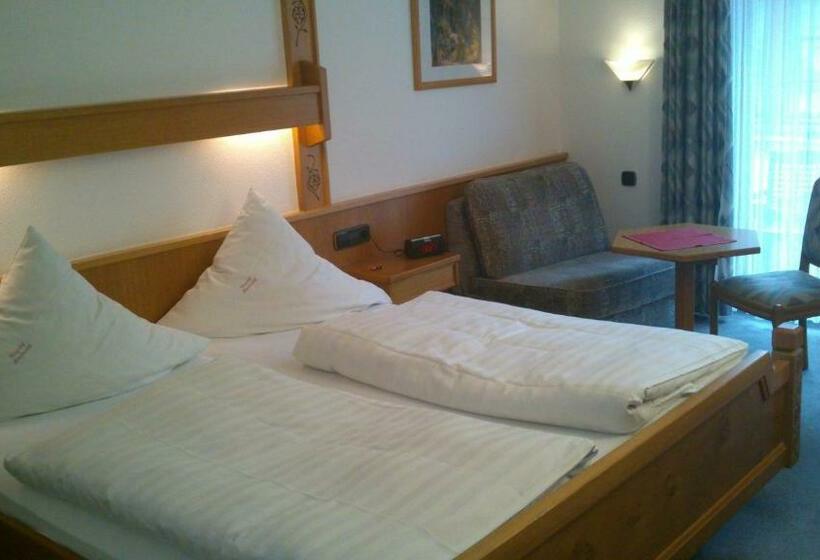 חדר קלאסי, Winzerhof Brachtendorf