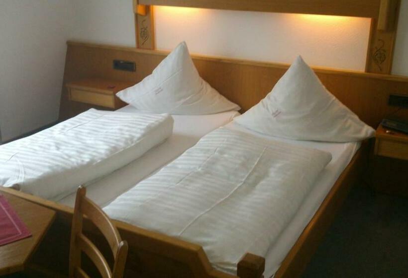 חדר קלאסי, Winzerhof Brachtendorf