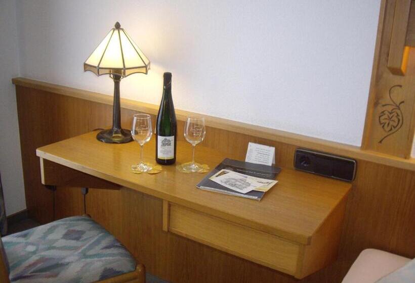 חדר קלאסי, Winzerhof Brachtendorf