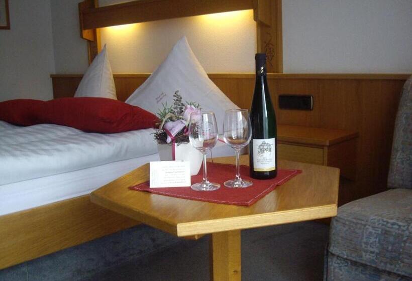 חדר קלאסי, Winzerhof Brachtendorf