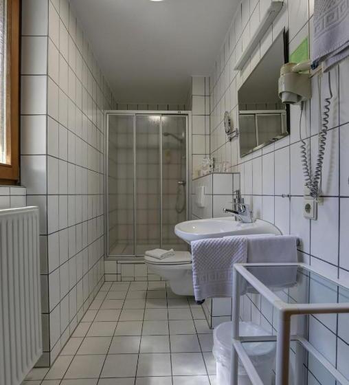 חדר סטנדרט, Winzerhof Brachtendorf