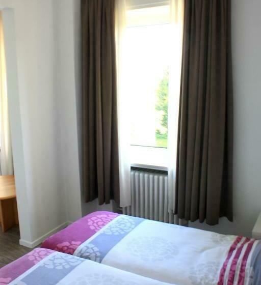 Номер Комфорт, World House Wetten