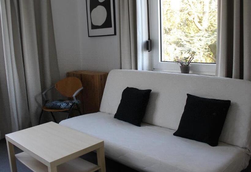 Студия Стандарт, World House Wetten