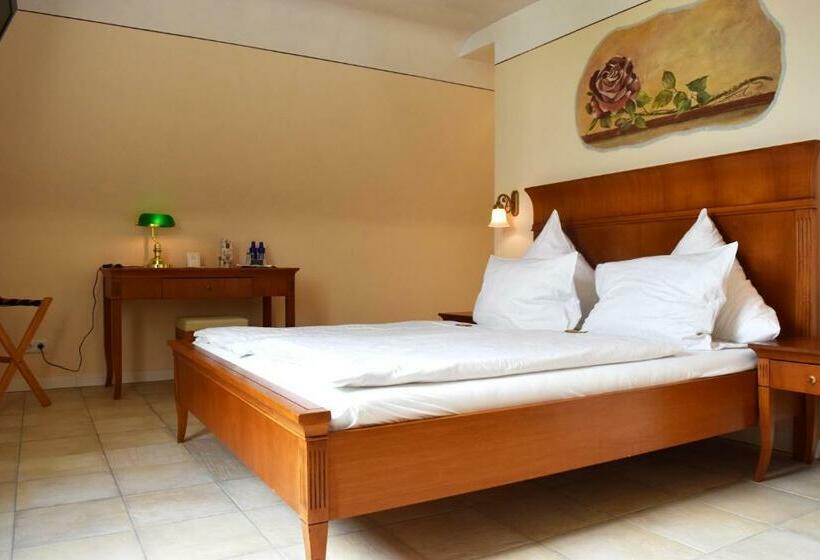 اتاق راحتی, Xii Apostel Albergo