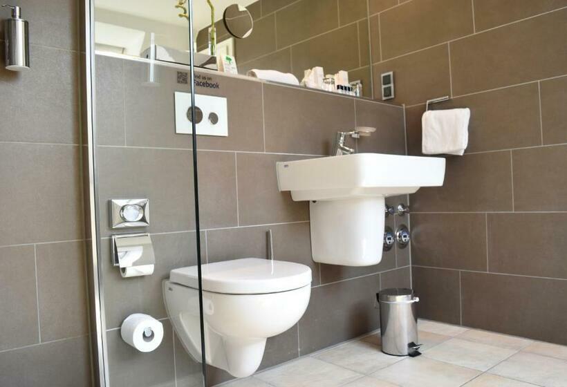 اتاق استاندارد, Xii Apostel Albergo